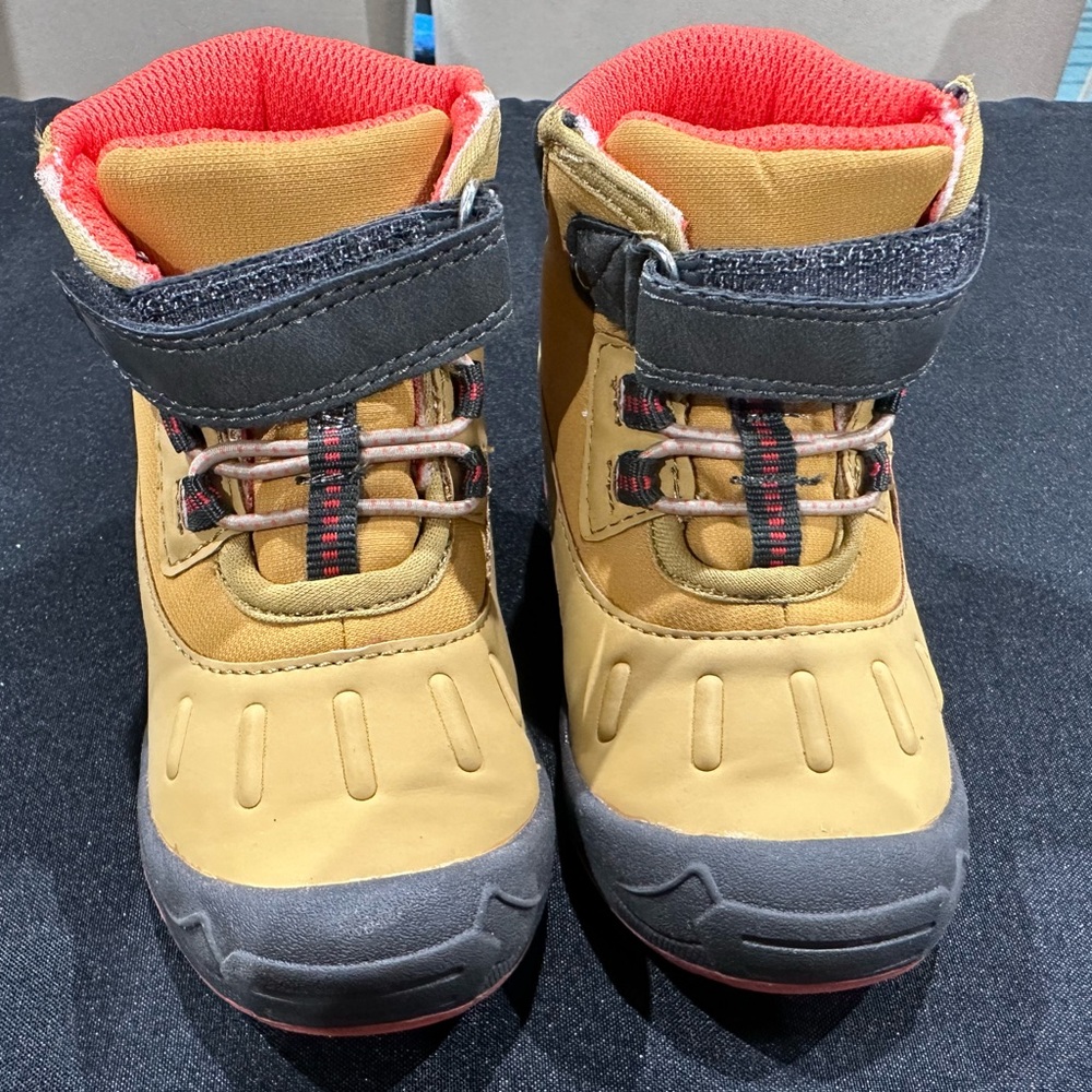 Stride Rite Toddler Boy Boots Size 7-NWOT